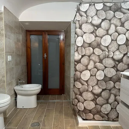 Casa Ludovica Trastevere Apartment *